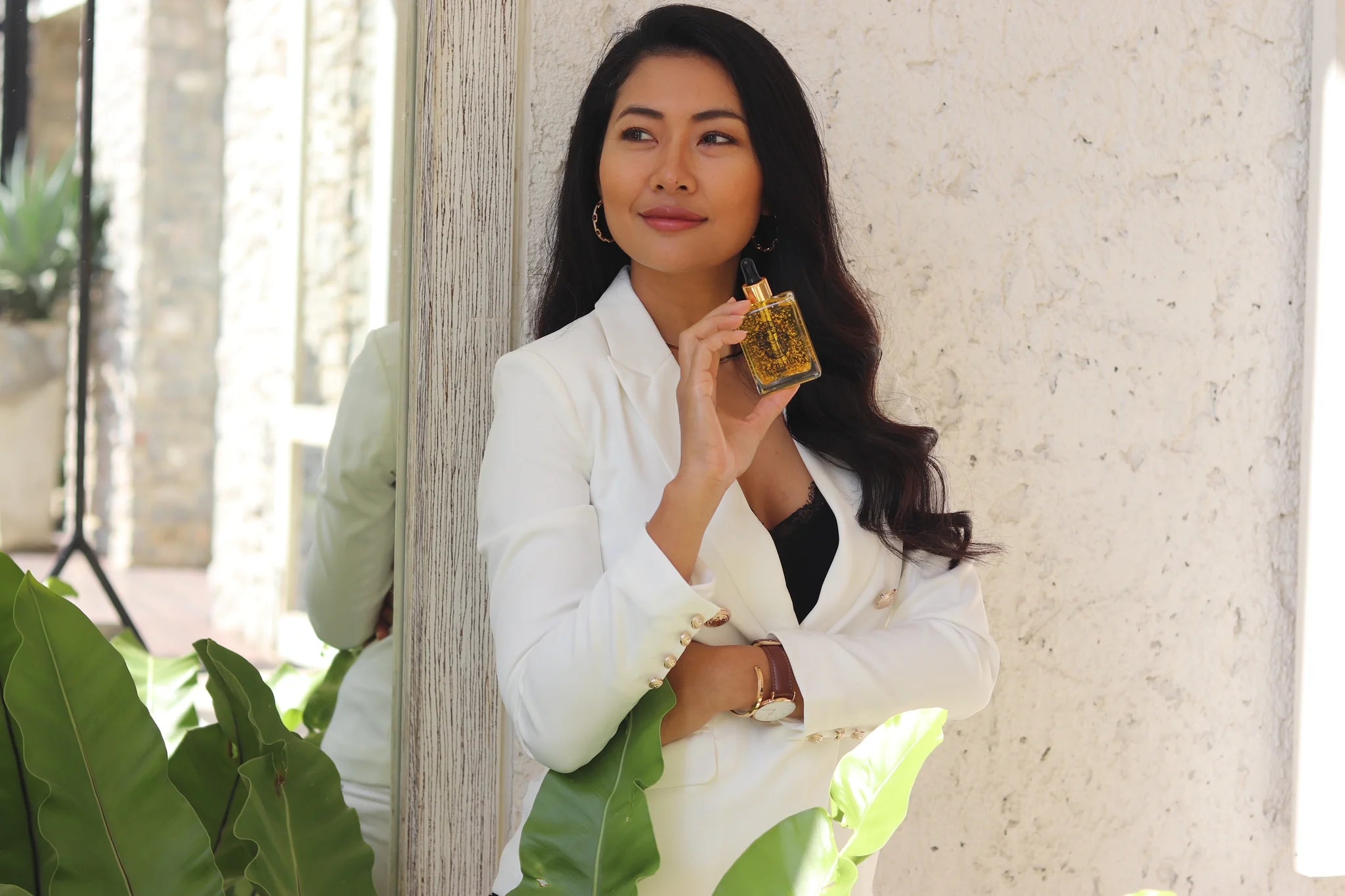 Panya Natural: Combining organic moringa with luxurious 24k gold flakes