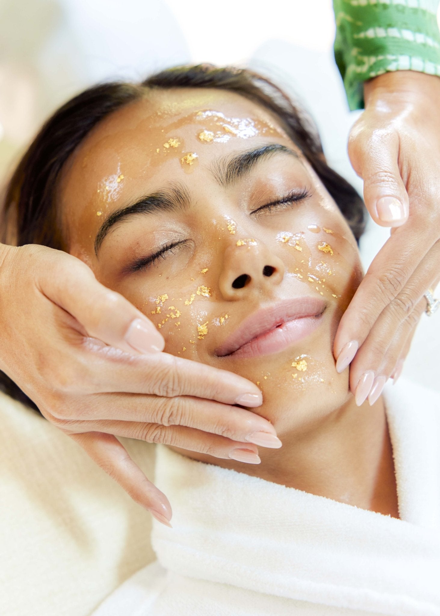 Organic Golden Moringa Oil: Nourish Your Skin Naturally | Panya