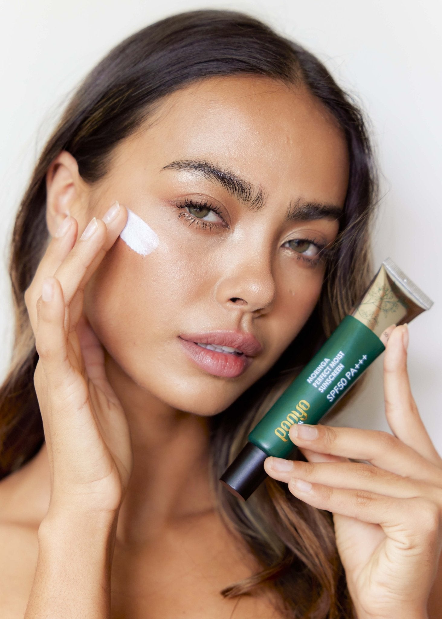Panya - Moist Sunscreen SPF50: hydrating & oil-balancing for the skin, with Thai moringa & other essential oils for a potent, natural sun & pollution protection. 