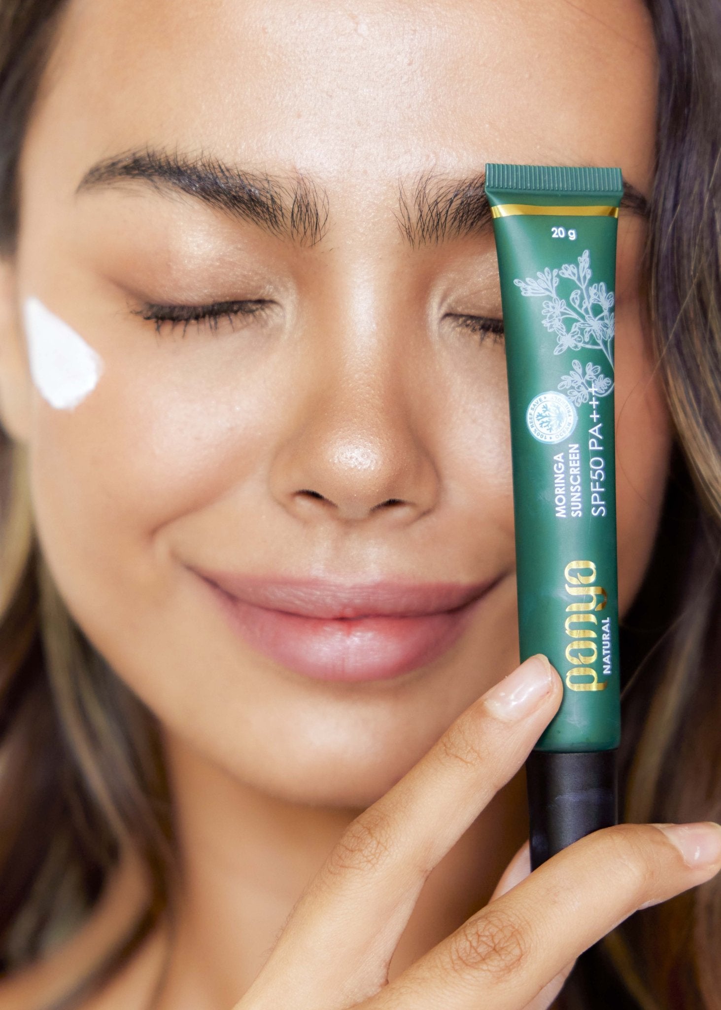 Panya Moringa Sunscreen SPF50:  organic moringa-oil infused, waterproof & blemish reducing. Thai made, for intense sun and pollution protection.