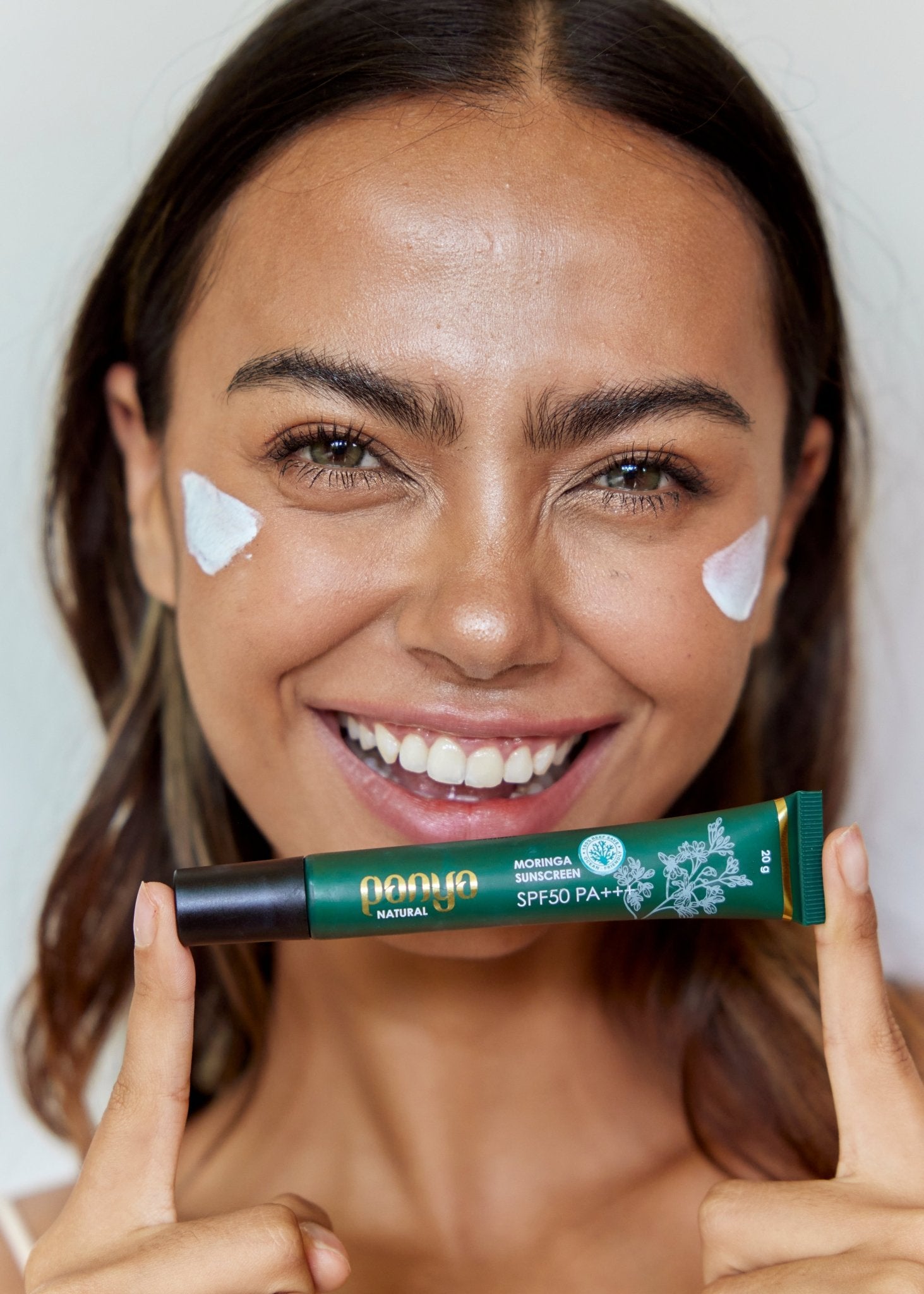 Panya Moringa Sunscreen SPF50:  organic moringa-oil infused, waterproof & blemish reducing. Thai made, for intense sun and pollution protection.