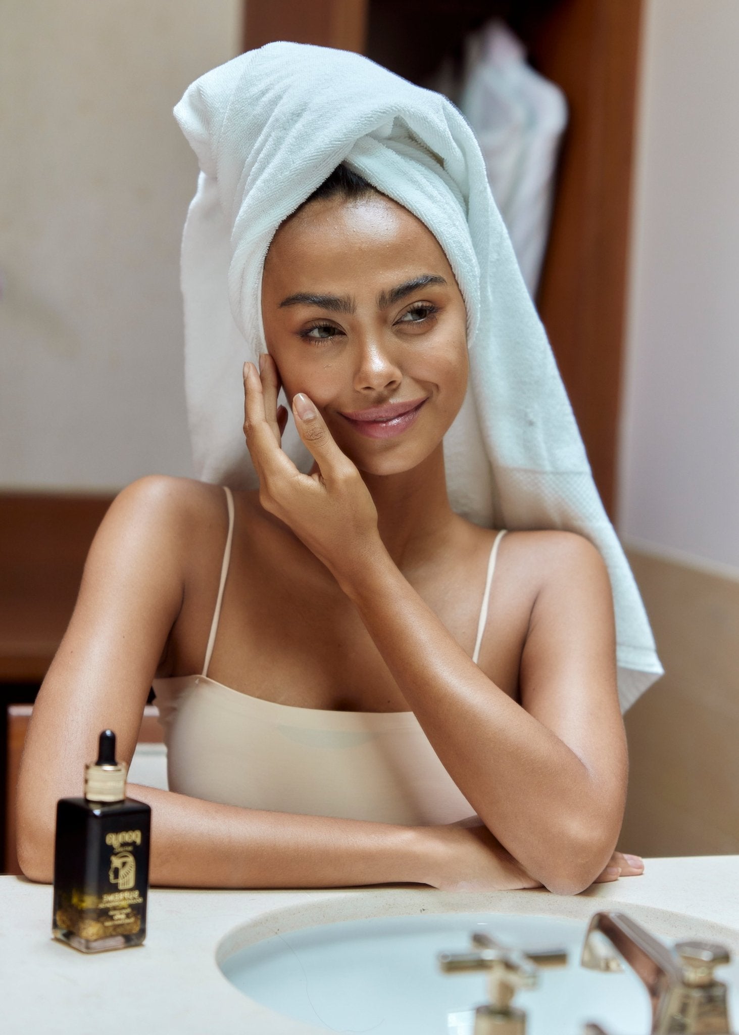 Panya Supreme Golden Moringa Oil: organic, concentrated rejuvenation with 24k gold, Thai moringa &amp; other premium essential oils.