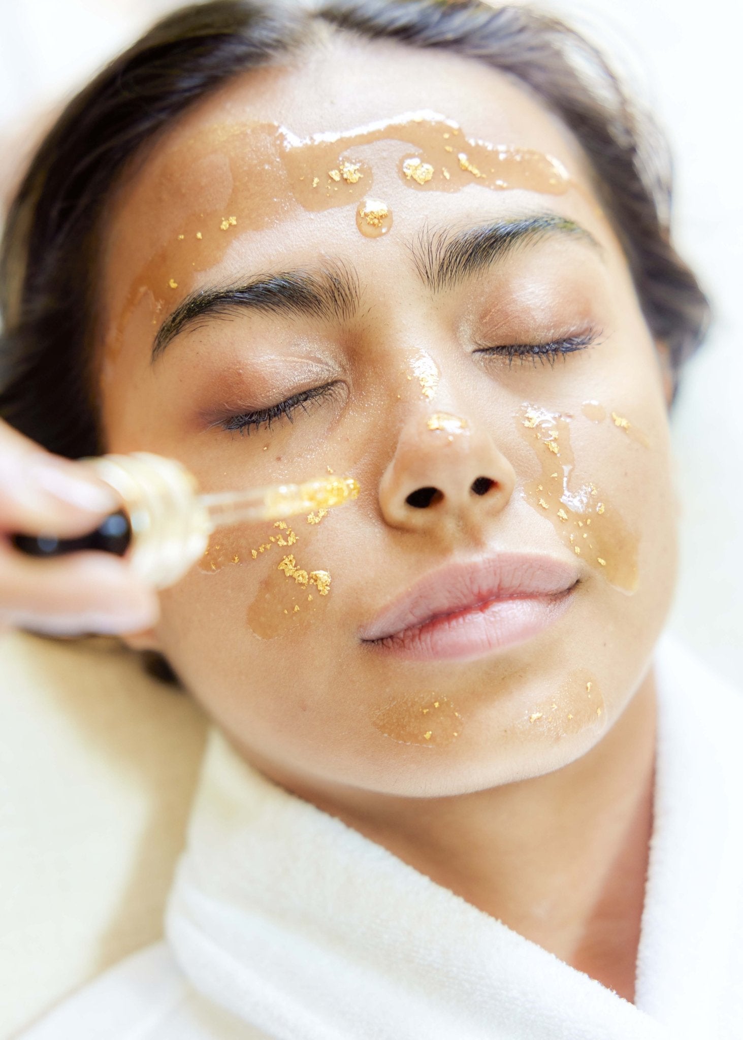Panya Supreme Golden Moringa Oil: organic, concentrated rejuvenation with 24k gold, Thai moringa &amp; other premium essential oils.